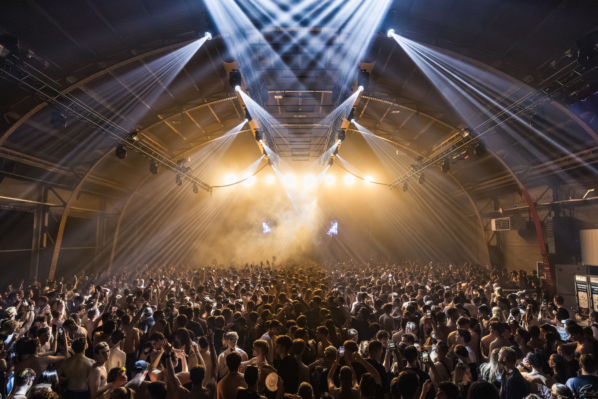 Loading... just a sec